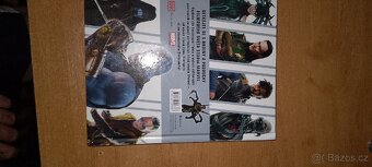 Kniha fotbalu a Marvel - 6