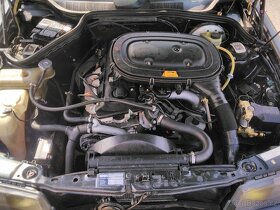 Mercedes-benz W-201 190 E 2.3i - 6