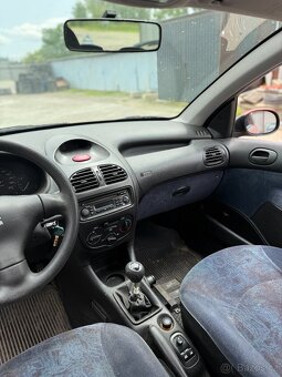 Peugeot 206 1.4 benzín – na opravu nebo na ND + sada kol - 6