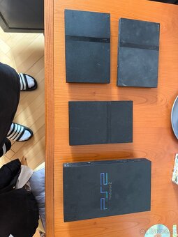 PS2- fat a slim - 6
