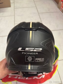 helma ls2 pioneer - 6