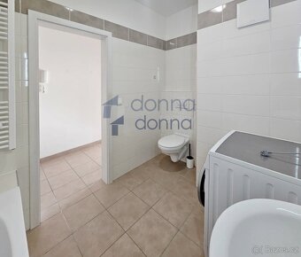 Pronájem bytu 1+kk/L 44m², ul. Pavla Beneše, Praha 9 - Letňa - 6