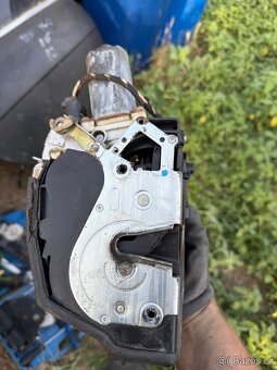 Zámek dveří s dověry i bez BMW E65 7er - 6
