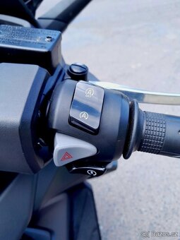 Honda Forza 125 s ABS, rok 2022 - 6