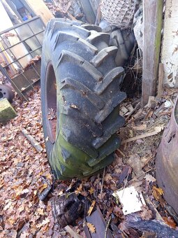 Traktorové pneu s disky na Zetor 25 - 6