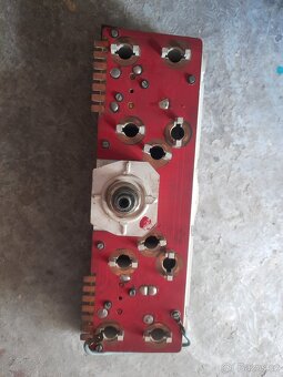 Náhradní díly různé - 6