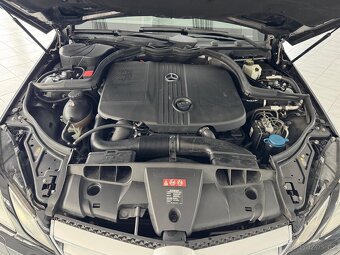 Mercedes- Benz E250CDi KUPÉ, MANUÁL - 6