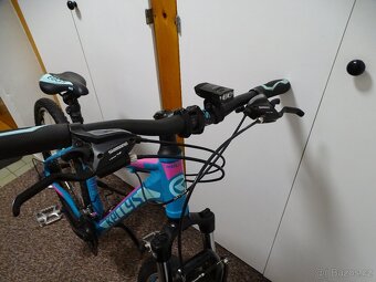 Dámské kolo 27,5" Kellys Top Stav - 6