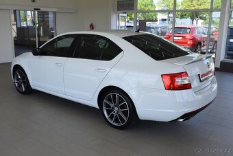 Škoda Octavia 2,0 TDI RS 135 kW,NAVI,Bi-xen,ACC, - 6