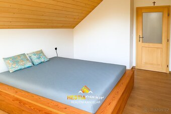 Prostorný rodinný dům 194m2 s nádherným výhledem na řeku Tře - 6
