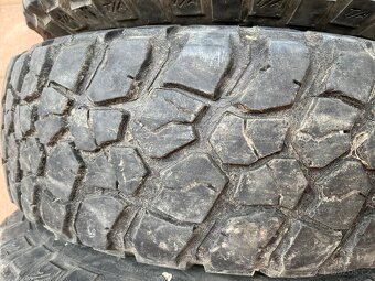 235/75 r15 Mud terrain - 6