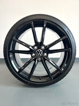 ☀️ Letní Alu kola Pretoria, VW Golf 7 R, 5x112 r19 - 6
