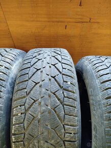 Zimní Pneu 265/65 r17 - 6