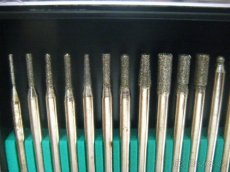 Pracovní sada diamantových bitů a fréz. - 6