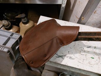 Sedlo TOURIST, PRAGA, ARIEL APOD - 6