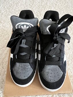 Adidas Samba : 1700 - 6