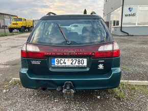 Prodám čtyřkolku Subaru Legacy r. 2005, benzín - 6