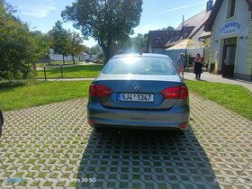 VW Jetta - 6