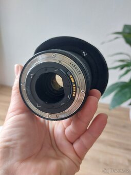 Canon zoom 17-40 mm se sluneční clonou - 6