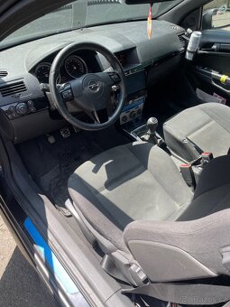 Opel Astra H GTC - 6