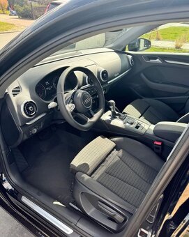 Audi A3 2.0 TFSI Sportback Stronic Design - 6