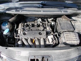 VW touran 2.0 fsi - 6
