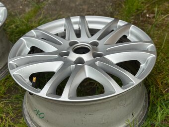 ALU kola original FORD 7Jx16H2 ET50 - 6