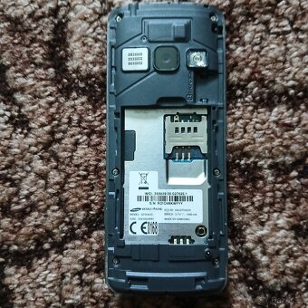 Prodám samsung s5610 ve pěkném stavu - 6