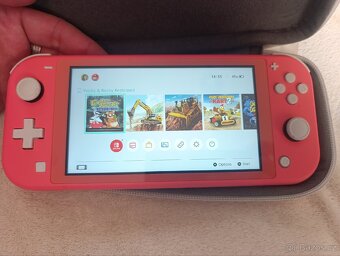 Nintendo Switch Lite - 6