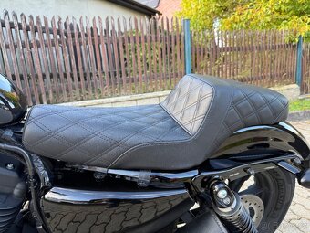 Harley Davidson Sportster Iron 1200 - 6