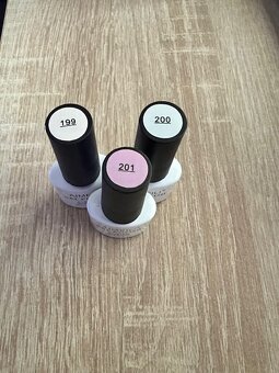 Sada 12 ks laků AIMEILI na nehty pro UV lampy (190-201) - 6