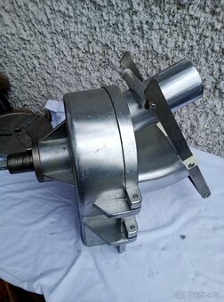 Krouhač zeleniny k robotu RM - 6