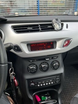 Citroen C3 1.4i benzín 54kw 2013 - 6
