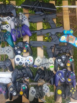 Konzole a ovladače na náhradní díly.xbox playstation - 6