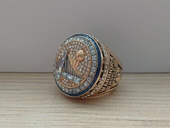 Basketbalové NBA prsteny - 6