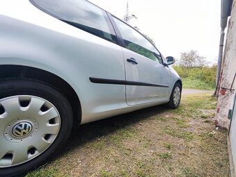 Volkswagen Golf V 1.9TDI 77kw- udržovaný,pěkný nová STK - 6