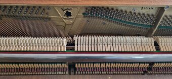 Piano August Förster 114 - Petrof - 6