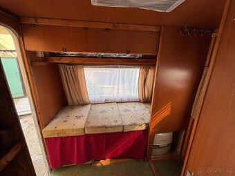 Polsky karavan N126 - 6
