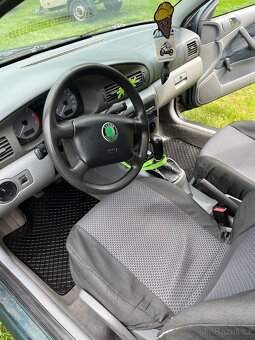 Škoda Octavie 1.6 - 6