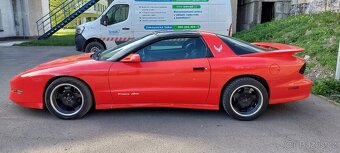 Pontiac Firebird Trans Am 5.7 LT1 V8 - 6