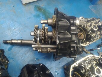 Motor na dily bmw r1250gs - 6