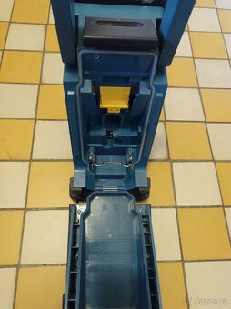 Rádio Makita. - 6