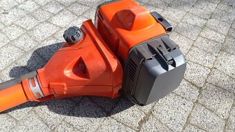 Benzínový křovinořez Husqvarna 545FX 545FXT 2,9 KM 2021 - 6