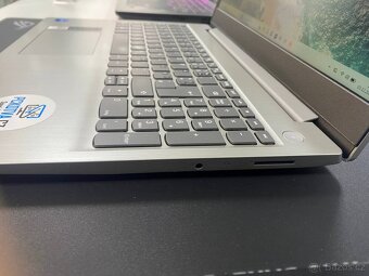 LENOVO Ideapad 3 15ITL05 15,6“/Intel Core i3-11.gen /SSD 240 - 6