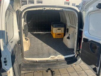 Dacia Logan 1.5 nafta 50 kw - 6