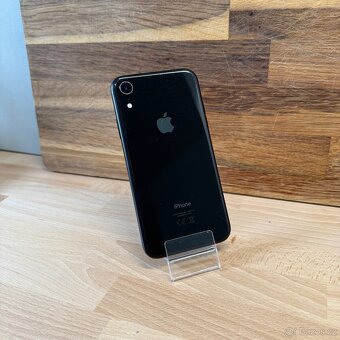 iPhone XR 64GB, černý (12 měsíců záruka) - 6
