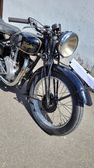 Velocette 350 OHV model MAC - 6