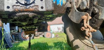 Prodám zadní část traktoru zetor 5611 - 6