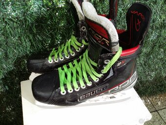 Hokejové brusle Bauer Vapor 3X vel. 8,5 Fit 2 - 6