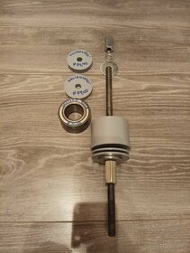 Stahovák nábojů kol s reverzním kladivem/ stahovák ložisek k - 6